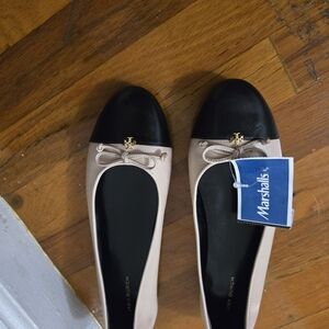 Tory Burch Black and Cream Cap-Toe Flats
